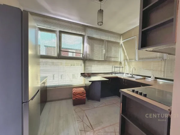 Tirane, shitet apartament 1+1+Ballkon , 70 m² 185.000 €