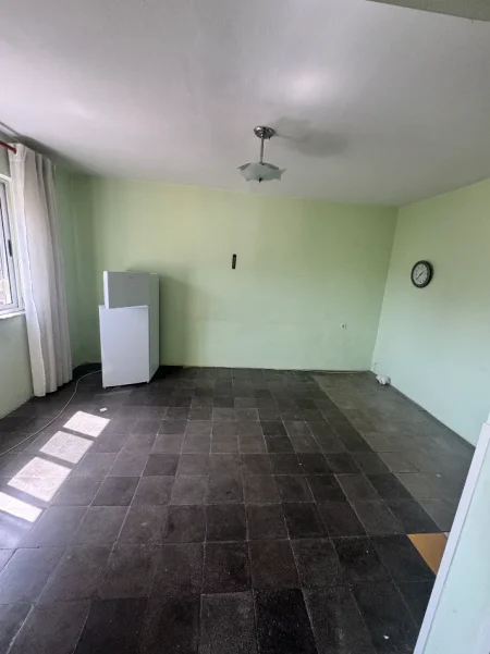 Tirane, shitet apartament 2+1+Aneks+Ballkon Kati 3, 73 m² 138.999 € (Ali Demi te Shkolla Ali Demi)