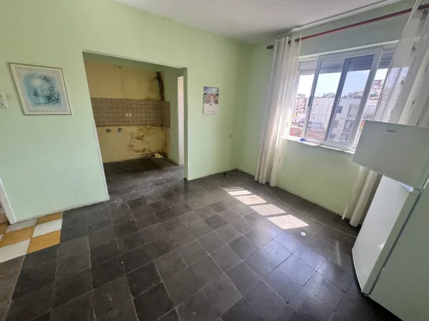Tirane, shitet apartament 2+1+Aneks+Ballkon Kati 3, 73 m² 138.999 € (Ali Demi te Shkolla Ali Demi)