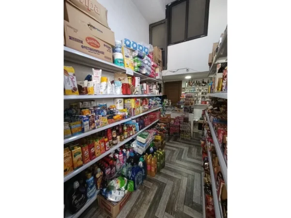 Tirane, shitet ambjent biznesi Kati 0, 20 m² 100.000 € (rruga dervish luzha)
