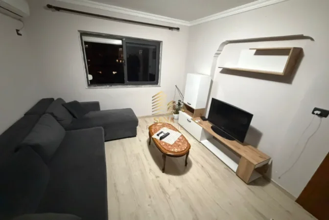 Tirane, jepet me qera apartament 1+1 Kati 5, 60 m² 550 € (Myslym Shyri)