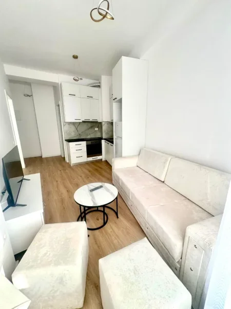 Tirane, jepet me qera apartament 1+1+Ballkon Kati 7, 50 m² 430 € (Rruga Pasho Hysa/Rezidenca Kaimi)