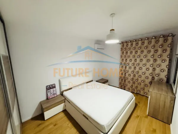 Tirane, jepet me qera apartament 1+1 Kati 9, 64 m² 450 € (Kompleksi Golden Park)