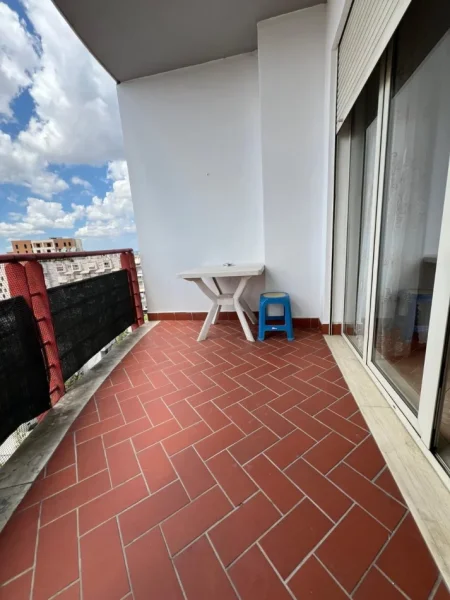 Tirane, jepet me qera apartament 2+1 Kati 8, 105 m² 650 € (Don Bosko)