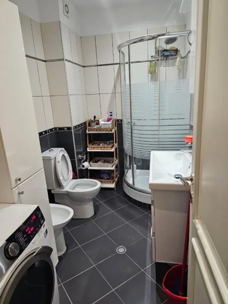 Tirane, shitet apartament 3+1 Kati 3, 113 m² 295.000 € 