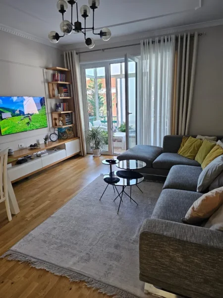Tirane, shitet apartament 3+1 Kati 3, 113 m² 295.000 € 