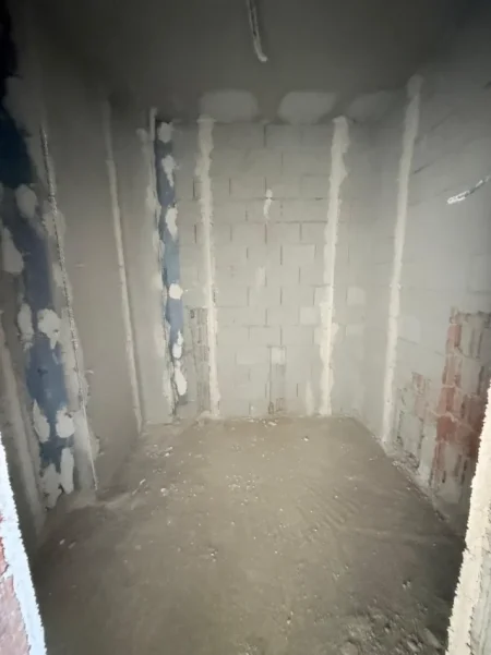 Tirane, shitet apartament 1+1 Kati 3, 78 m² 116.000 € (ALI DEM)