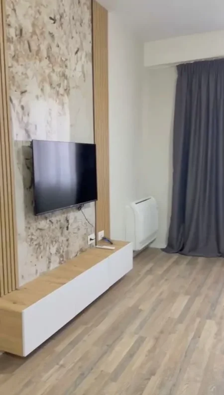 Tirane, jepet me qera apartament 1+1+Ballkon Kati 2, 66 m² 500 € (Astir)