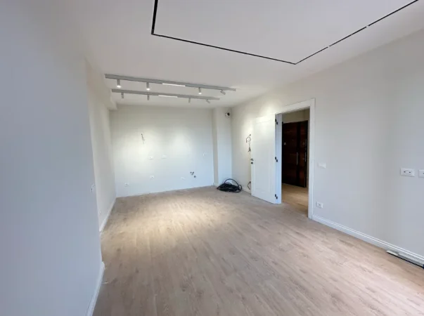 Tirane, shitet apartament 2+1 Kati 8, 106 m² 219.000 € (Bulevardi i Ri)