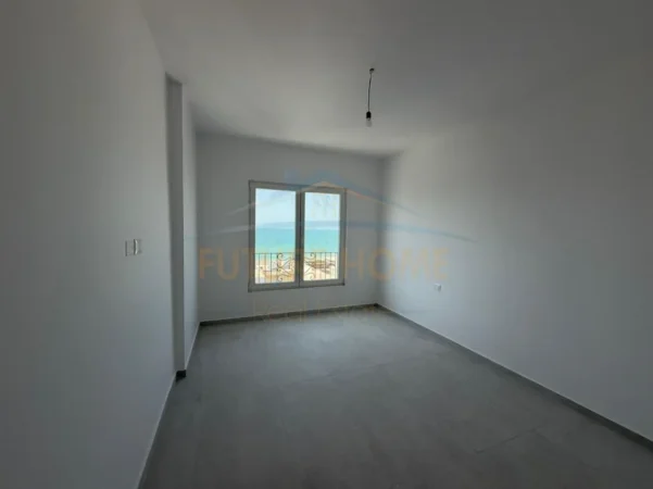 Durres, shitet apartament 2+1+Ballkon Kati 8, 110 m² 320.000 € 