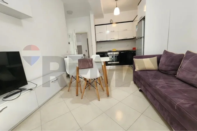 Tirane, jepet me qera apartament 1+1+Ballkon Kati 2, 53 m² 450 € (Bulevardi Gjergj Fishta)