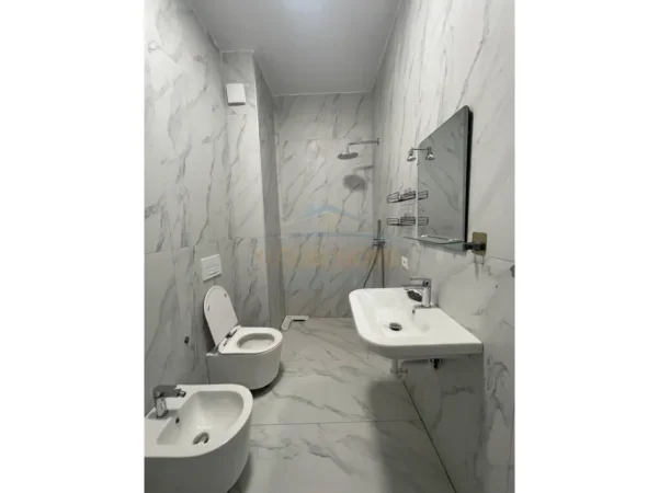 Tirane, shitet apartament 1+1 Kati 6, 60 m² 120.000 € (Rezidenca Kaimi,Ali Demi)
