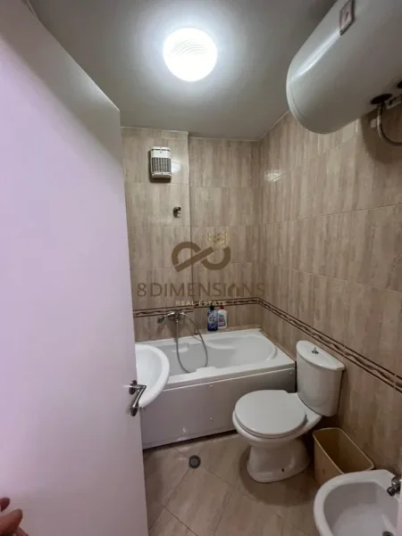 Tirane, jepet me qera apartament 2+1+Ballkon Kati 10, 103 m² 1.000 € (pazari ri)