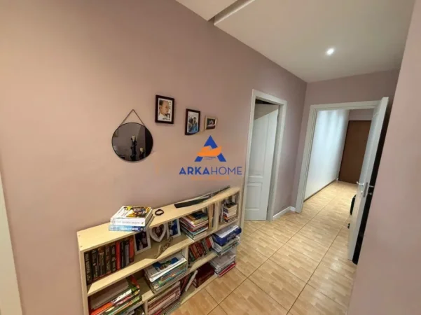 Tirane, shitet apartament 2+1+Ballkon Kati 4, 105 m² 230.000 € 
