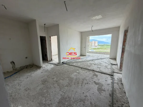 Vlore, shitet apartament 2+1+Ballkon Kati 6, 96 m² (Orikum)