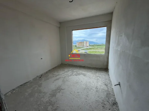 Vlore, shitet apartament 2+1+Ballkon Kati 6, 96 m² (Orikum)