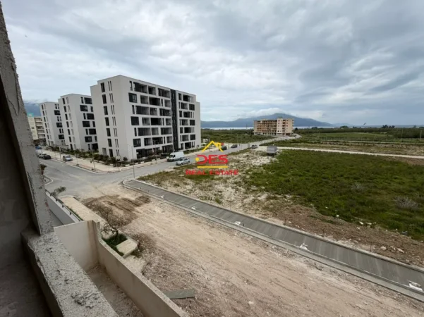 Vlore, shitet apartament 2+1+Ballkon Kati 6, 96 m² (Orikum)