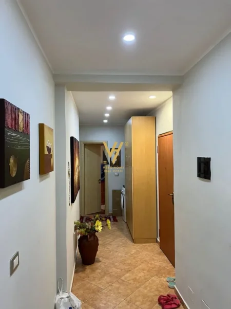 Mali Robit, shitet apartament 2+1+Ballkon Kati 2, 97 m² 140.000 € (MALI I ROBIT)
