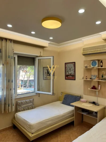 Mali Robit, shitet apartament 2+1+Ballkon Kati 2, 97 m² 140.000 € (MALI I ROBIT)