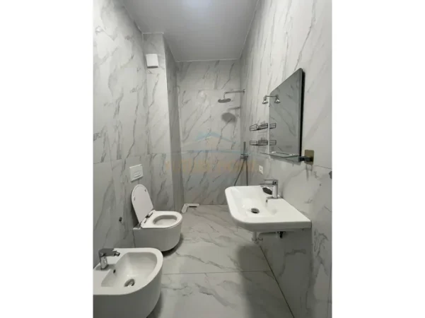 Tirane, shitet apartament 1+1 Kati 6, 60 m² 120.000 € (Rezidenca Kaimi, Tiranë)