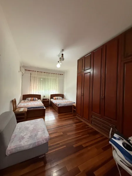 Tirane, jepet me qera apartament 2+1 Kati 1, 113 m² 63.000 LEKE (DON BOSKO, KOMPLEKSI VIZION PLUS)