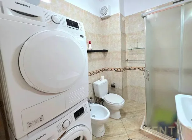 Shqiperi, shitet apartament 2+1 Kati 5, 93 m² 258.000 € (Kopshti Zoologjik)