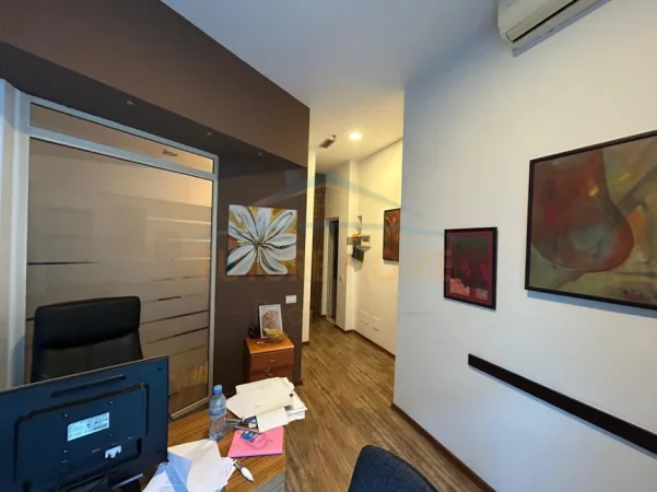 Durres, shitet zyre Kati 1, 60 m² 76.500 € 