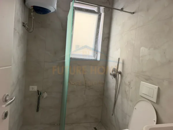 Durres, shitet apartament 1+1+Ballkon Kati 1, 89 m² 100.000 € 