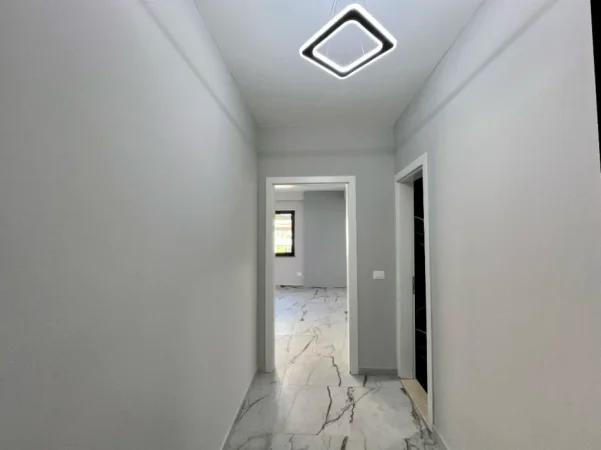 Tirane, jepet me qera apartament 1+1 Kati 3, 74 m² 500 € (Shkolla e Baletit)