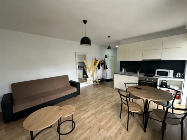 Tirane, jepet me qera apartament 1+1+Ballkon Kati 2, 60 m² 640 € (RRUGICA E SALES)