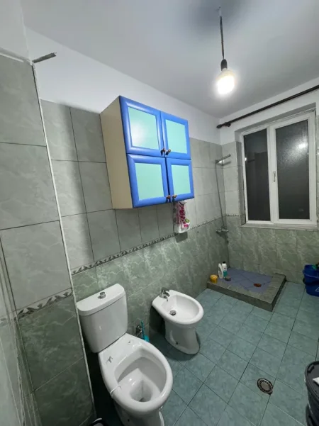 Tirane, shitet apartament 3+2+2 Ballkon, Teodor Keko , TIRANE !