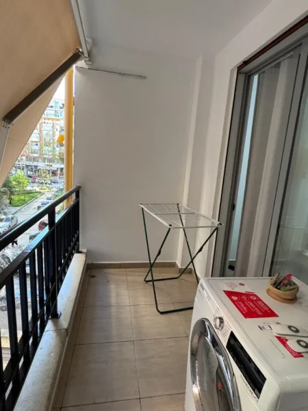 Tirane, shitet apartament 3+2+2 Ballkon, Teodor Keko , TIRANE !
