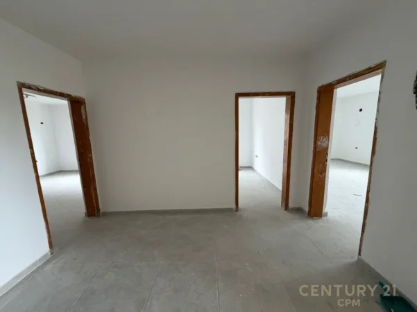 Tirane, shitet apartament 2+1+Ballkon Kati 6, 96 m² 