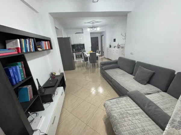 Tirane, shitet apartament 3+2+2 Ballkon, Teodor Keko , TIRANE !