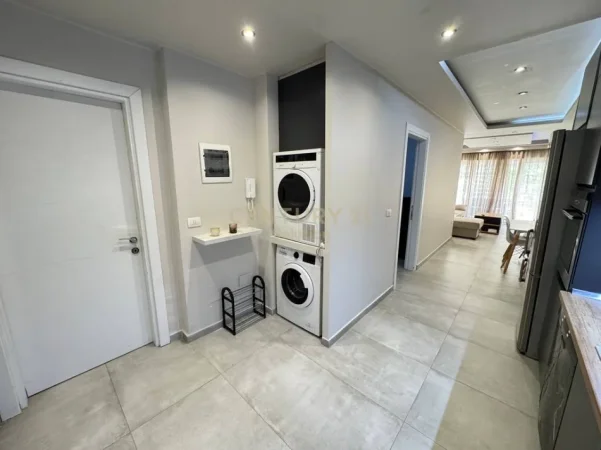 Tirane, shitet apartament Kati 1, 160.000 € 