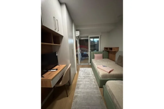 Tirane, jepet me qera apartament 1+1 Kati 0, 60 m² 550 € 