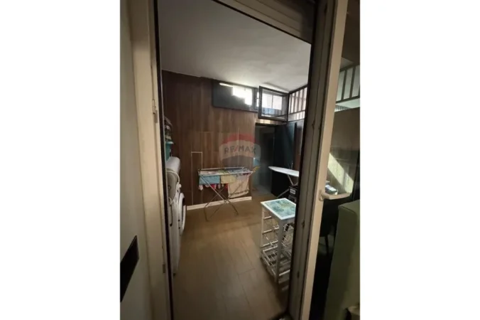 Tirane, jepet me qera apartament 1+1 Kati 0, 60 m² 550 € 