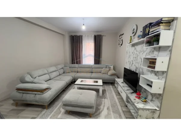 Tirane, shitet apartament 2+1+2+PARKIM , Kati 3, 107 m² 150.000 € (KOMPLEKSI JOLLA , ASTIR)
