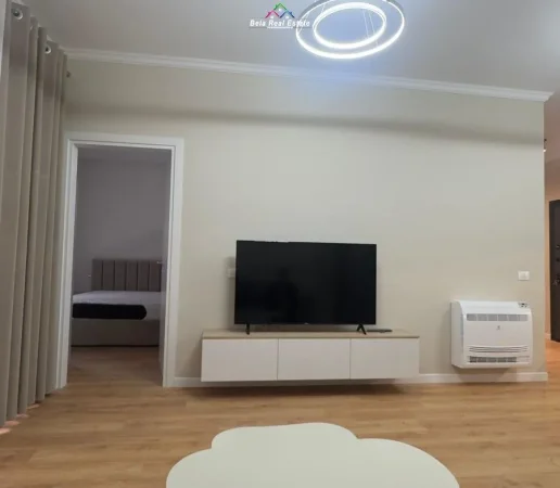 Tirane, jepet me qera apartament 2+1 Kati 7, 86 m² 680 € (Rrruga 5 Maj)