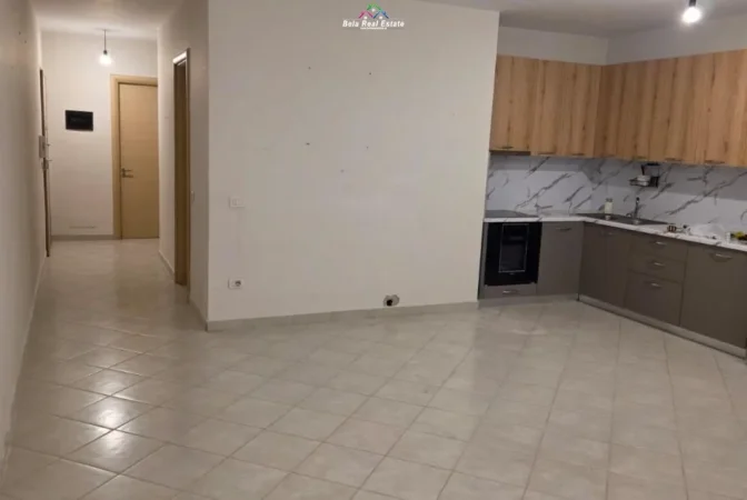 Tirane, jepet me qera zyre Kati 2, 103 m² 670 € (frosina plaku)