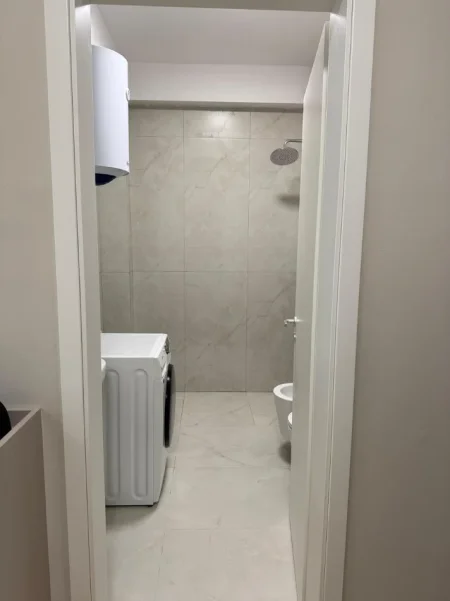 Tirane, jepet me qera apartament 1+1 Kati 3, 55 m² 470 € (rruga pasho hysa)