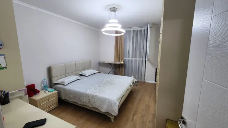 Tirane, shitet apartament 1+1 Kati 5, 69 m² 135.000 € (Yzberisht)