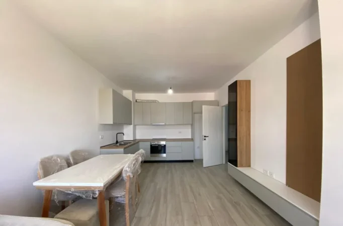 Tirane, jepet me qera apartament 2+1 Kati 5, 85 m² 450 € (Paskuqan)
