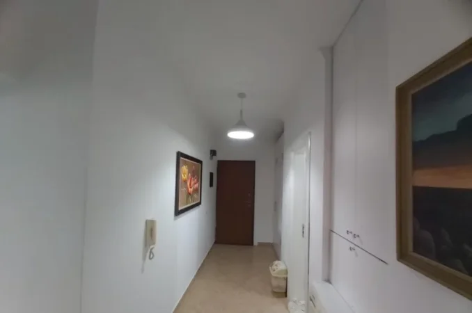 Tirane, jepet me qera apartament 2+1 Kati 6, 90 m² 550 € (Tregu Elektrik)