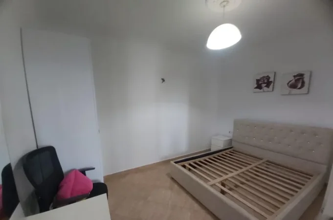 Tirane, jepet me qera apartament 2+1 Kati 6, 90 m² 550 € (Tregu Elektrik)