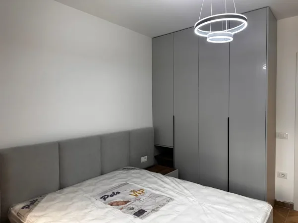 Tirane, shitet 1+1 , 130 m² 320.000 € (Fusha Aviacionit)