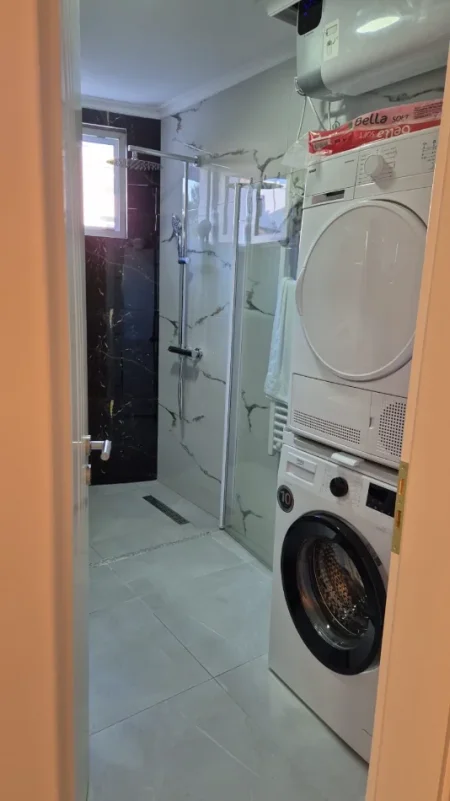 Pogradec, apartament 1+1 me qera ditore