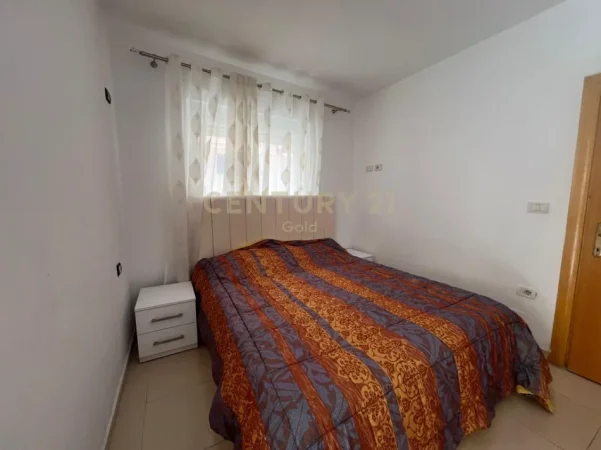 Tirane, jepet me qera apartament 1+1 Kati 2, 60 m² 600 € (rruga fortuzi)