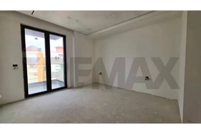Vlore, shitet apartament 2+1 Kati 9, 112 m² 249.000 € (Rruga Murat Terbaci, pran Shkolles se Marines, Vlore)