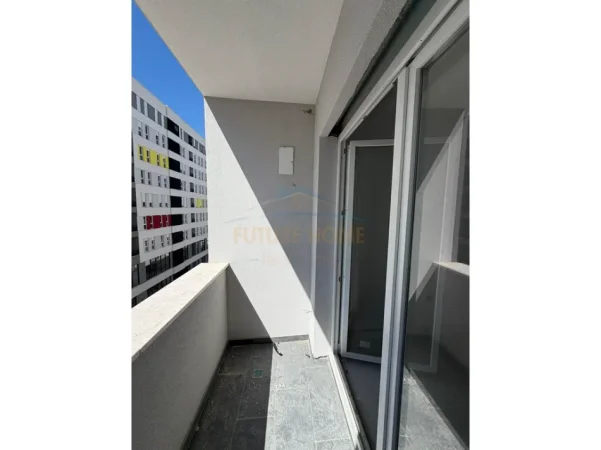 Tirane, shitet apartament 1+1+Aneks+Ballkon Kati 4, 57 m² 77.000 € (univers city qtu)